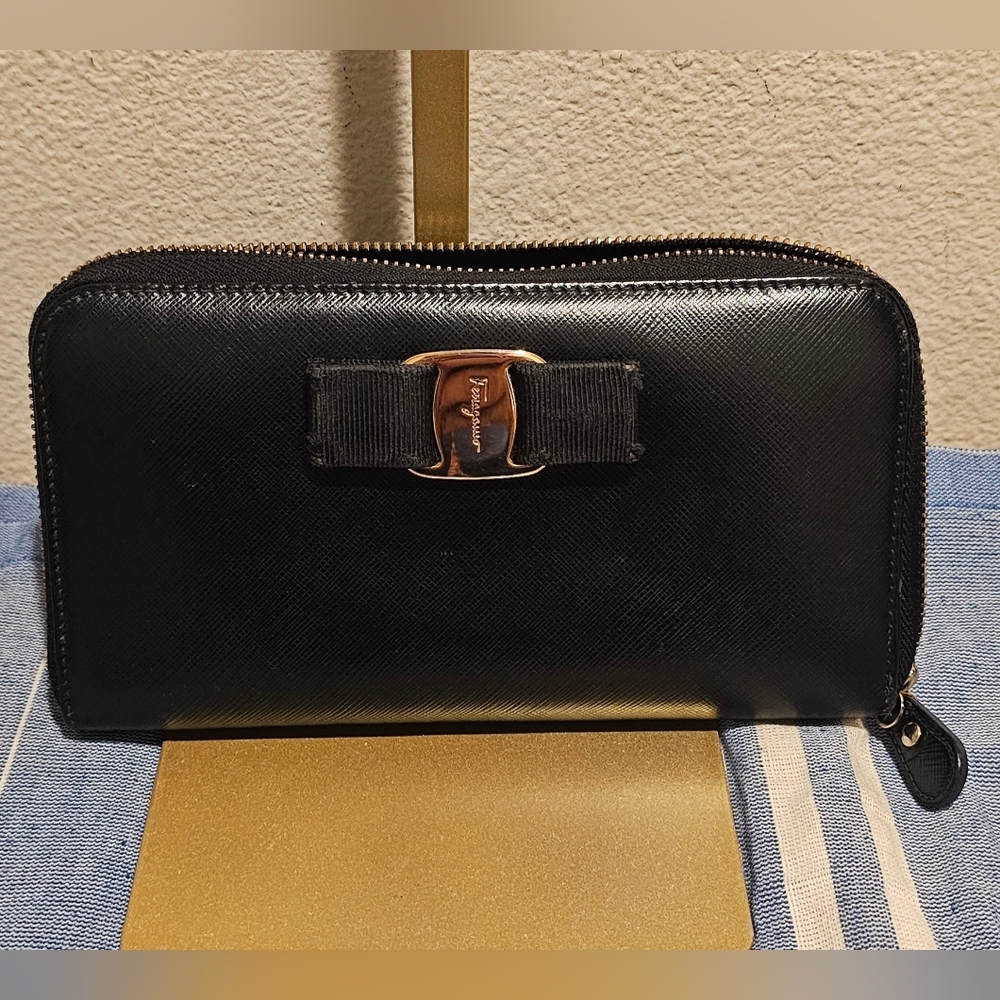 Salvatore Ferragamo Blk Wallet